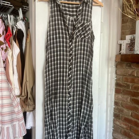 Lightweight Check Print Button Up Midi Dress - Picture 2 of 5